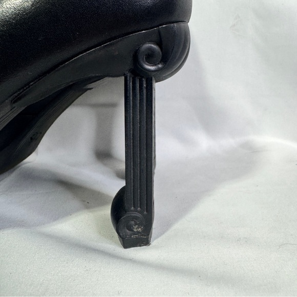 JOHN FLUEVOG BLACK LEATHER OXFORD HEEL BOOTS SIZE 9 WOMENS - Picture 7 of 12